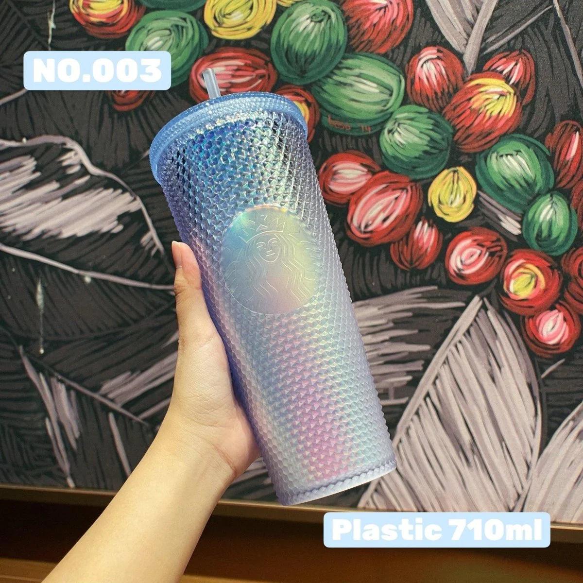 Celebrate with the Coolest Christmas Cup Yet!